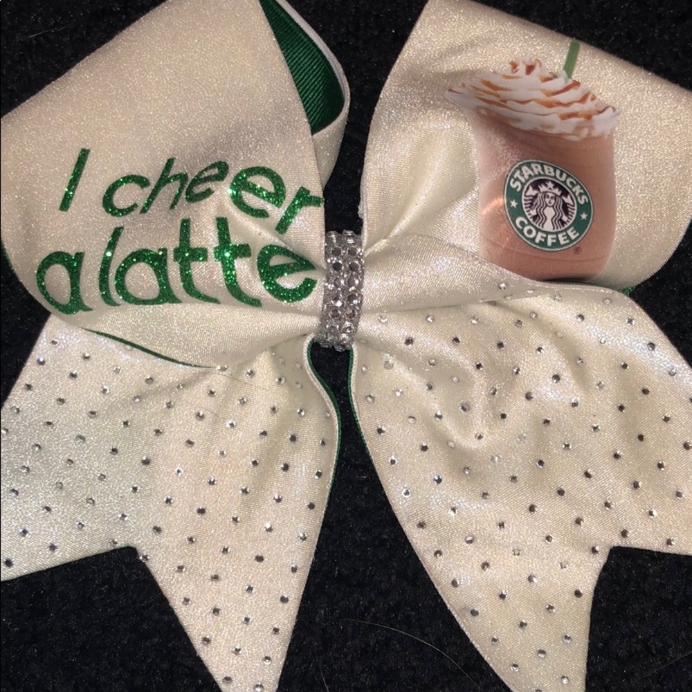 Starbucks cheerleading bow 🤩